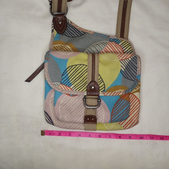 Fossil Y2K Geometric Striped Shaped Multi Pocketed Adjustable Crossbody Boho Bag - Picture 10 of 11